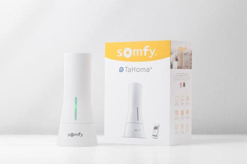 Somfy Tahoma Hub Outside its original box to automate your blinds with voice control