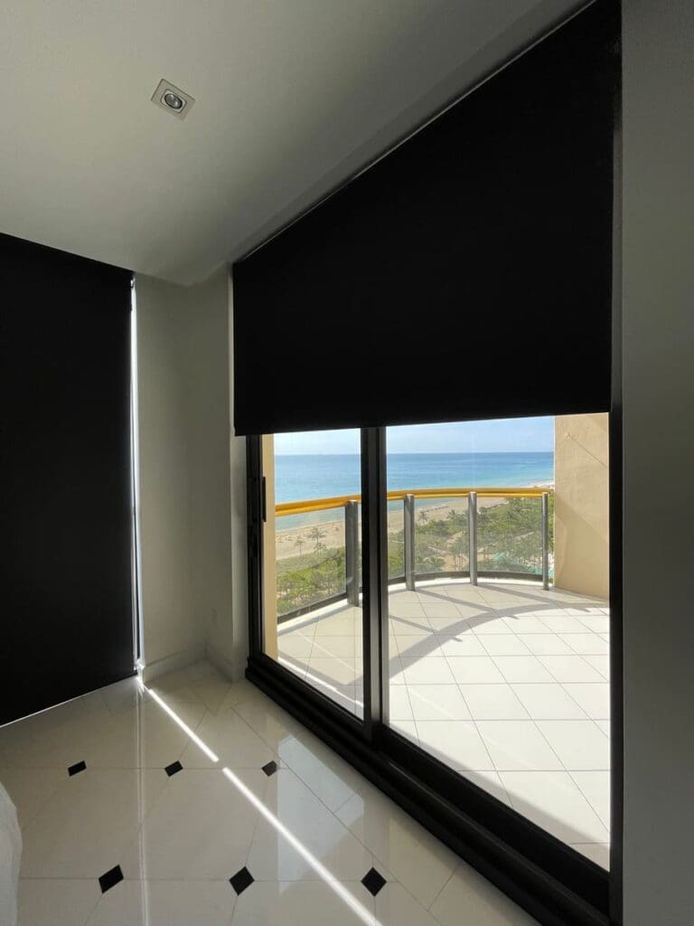 Blackout shades for glass doors